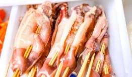 小摊鱿鱼爆料视频,揭秘街头美食背后的秘密